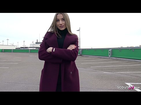 ❤️ GERMAN SCOUT HUWA ĦOLMA LI Tmiss STEELE, PARKING LOT TELLTALE U SEXY GĦALL-FLUS ❤ Video tal-ħakk lilna ❌❤