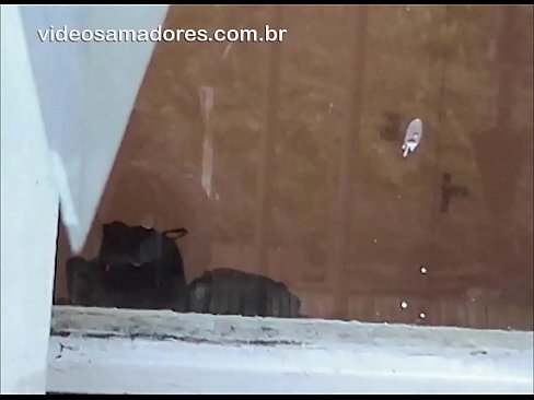 ❤️ Raġel qarn iħares lit-tfajla tiegħu ma' raġel ieħor, jirreġistra video fuck mingħajr ma jfixkel lill-koppja ❤ Video tal-ħakk lilna ❌❤