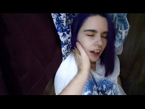 ❤️ Sibt lil sis tiegħi fil-closet u għenitha tiġri ❤ Video tal-ħakk lilna ❌❤